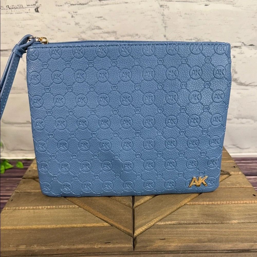 Anne Klein NWOT Embossed Logo Blue Wristlet Wallet Clutch